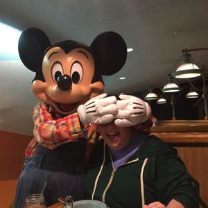 Meet your Posher, Shelly